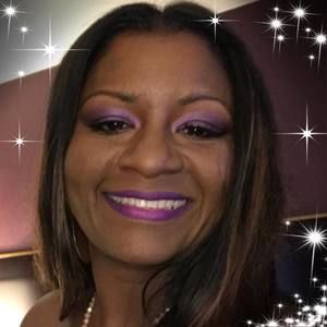 Meet your Posher, Candice